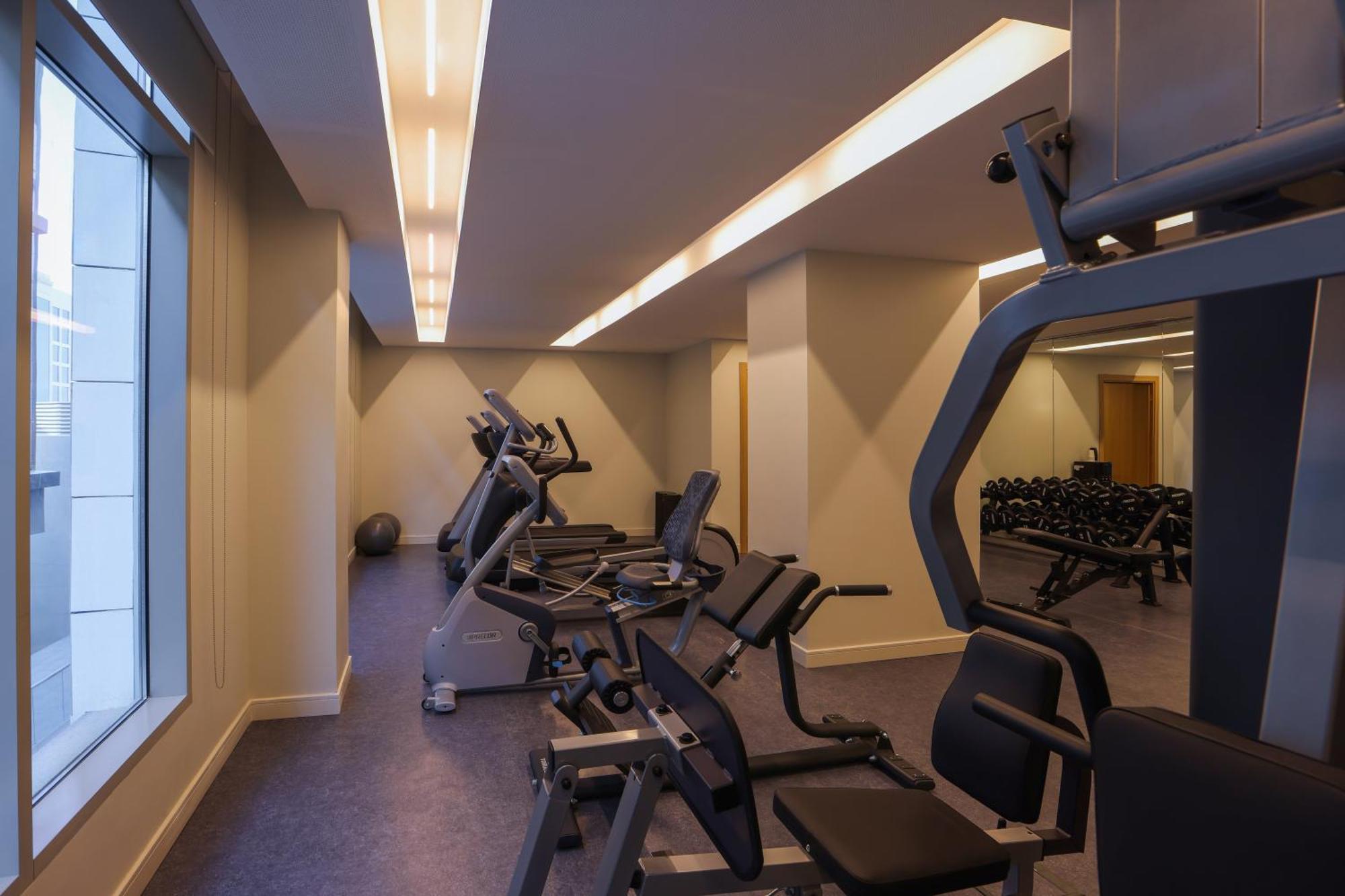 Radisson Hotel & Residence Riyadh Olaya Ngoại thất bức ảnh