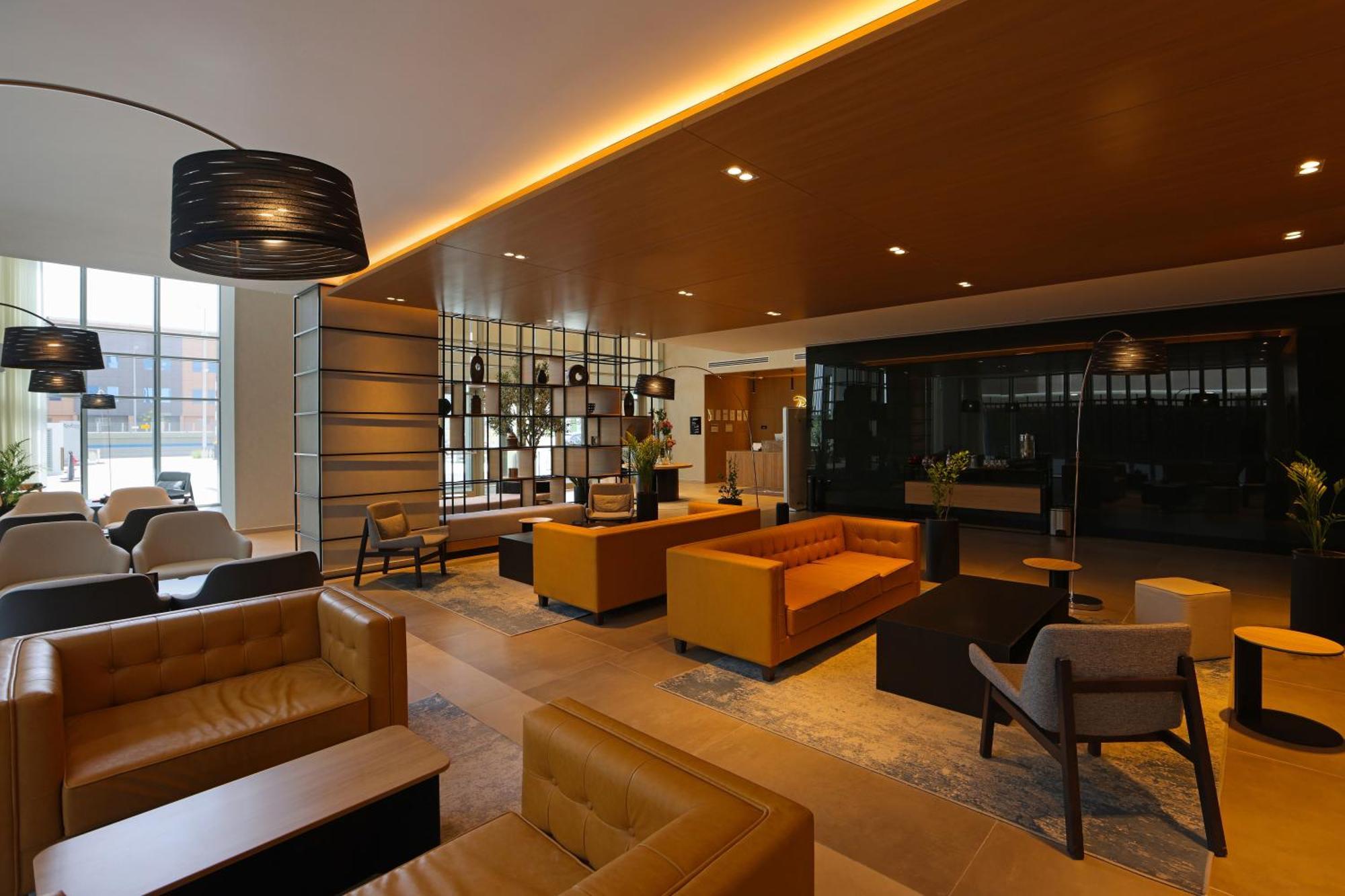 Radisson Hotel & Residence Riyadh Olaya Ngoại thất bức ảnh